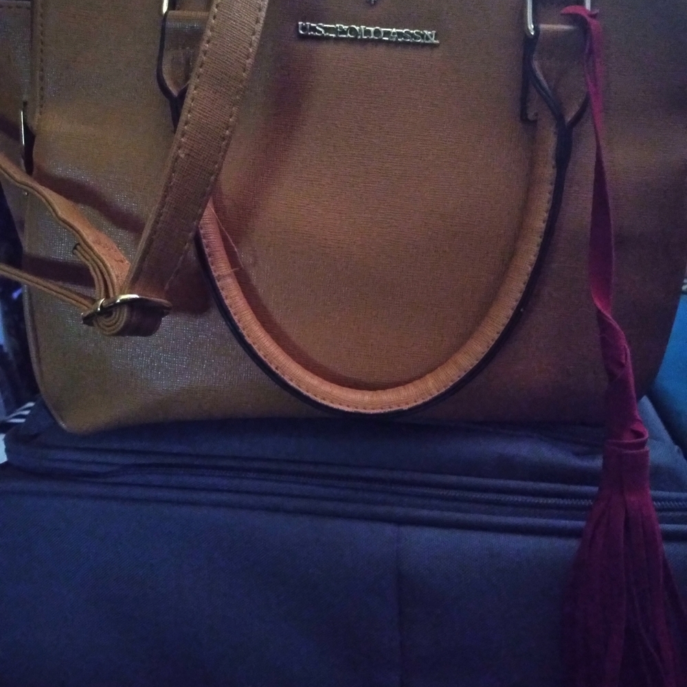 Purse - Picture 3 of 3